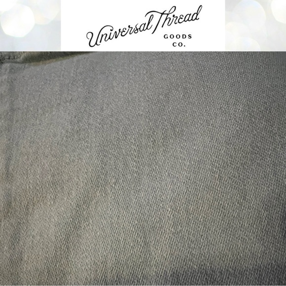 Universal Threads stretch Jeans - Picture 4 of 4